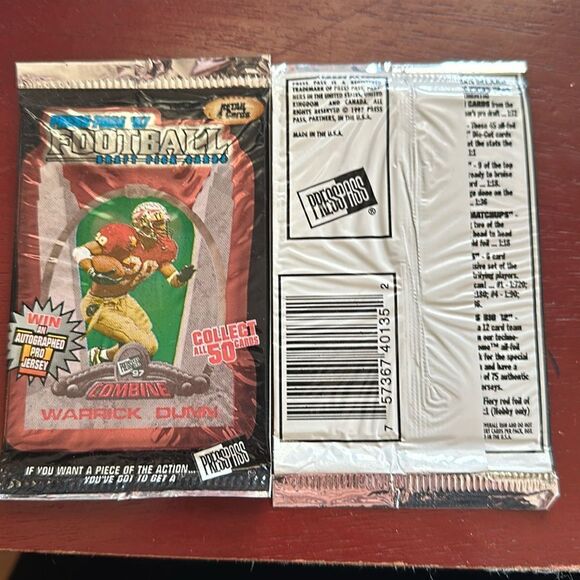 🥳LOT OF 3: 1997 PRESS PASS FOOTBALL DRAFT PICK CARDS 4 cards per pack SEA… - Picture 1 of 1